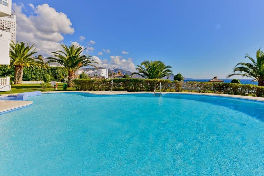 Las Palmeras Nerja Zewnętrze zdjęcie